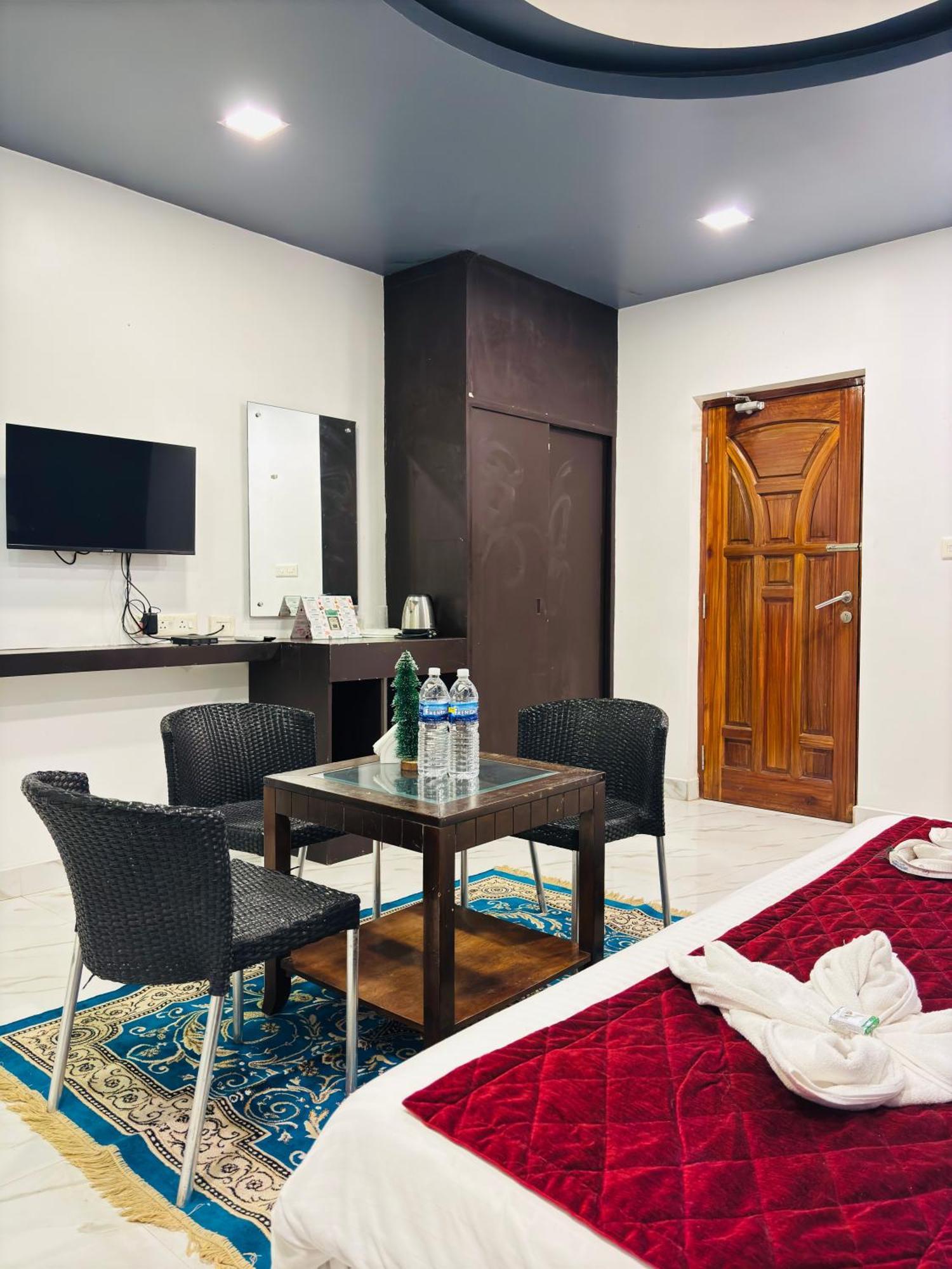 The Elite Beachview Пондичерри Экстерьер фото